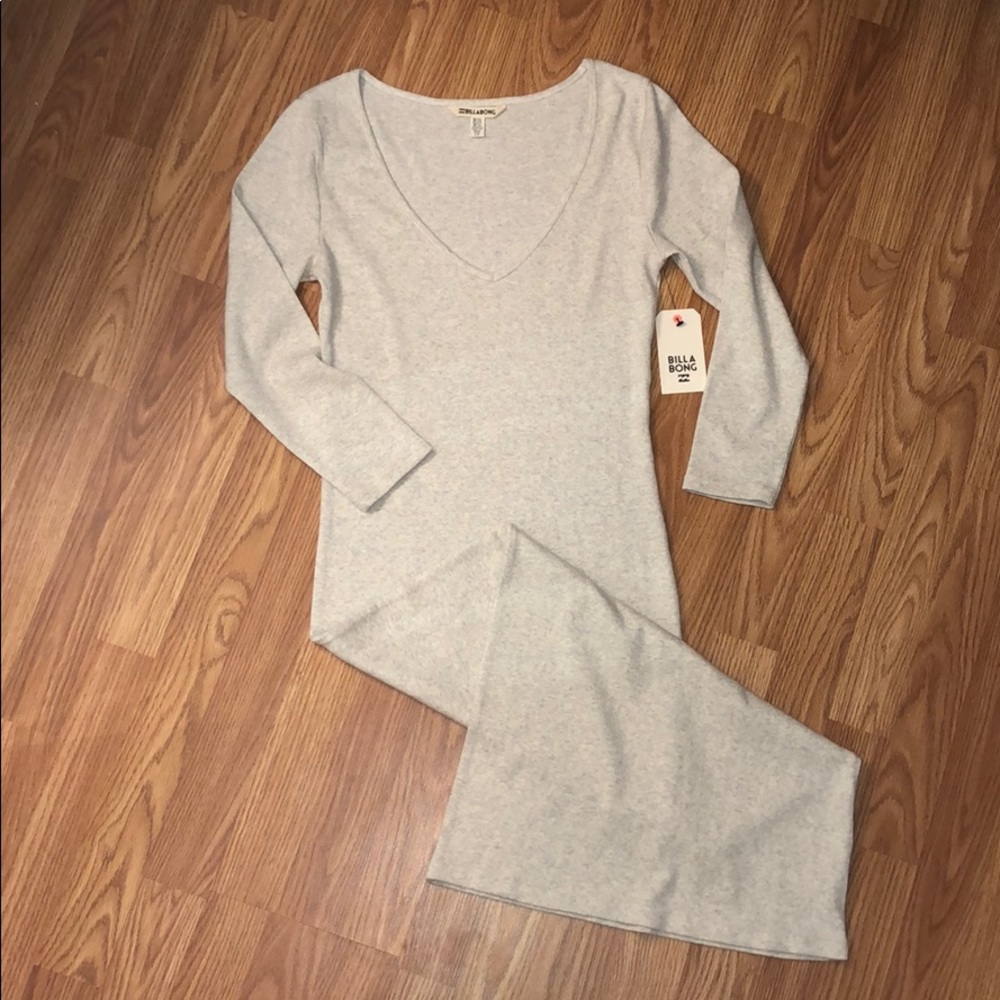 Billabong V-neck Ribbed Bodycon Dress